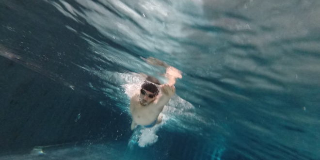 Nach dem Schwimmen kommt der Dildo Nach dem Schwimmen kommt der Dildo